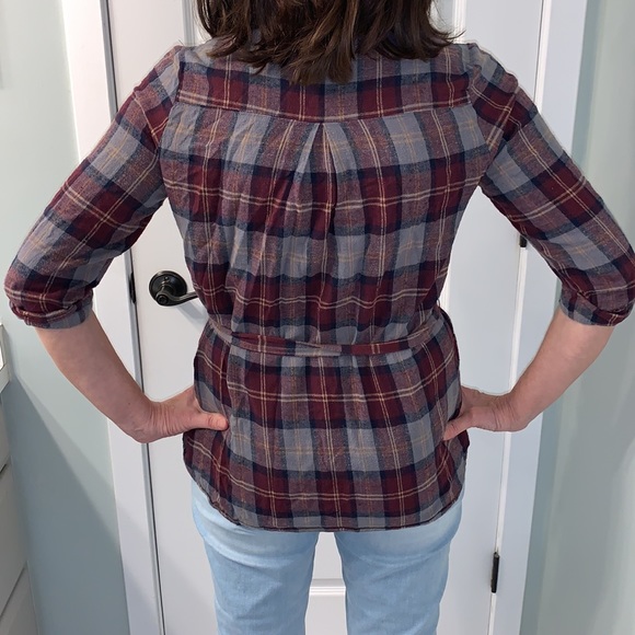 Juniors Plaid Flannel - Picture 4 of 12